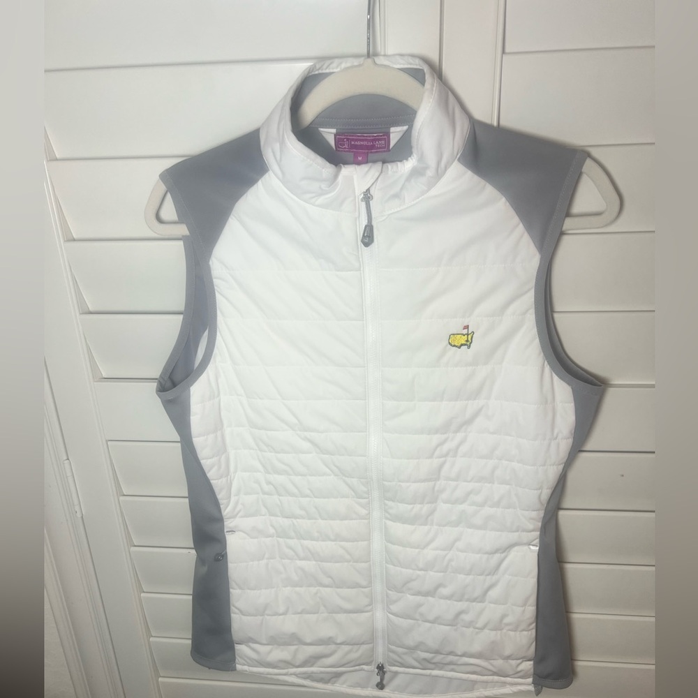 NWOT Masters Magnolia Lane Tech Women’s Golf White & Grey Vest Size M